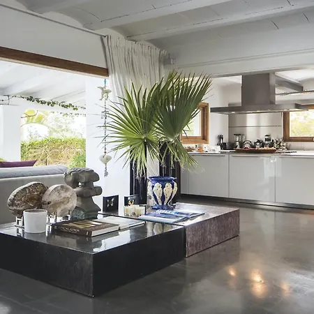 Impressive With Views *