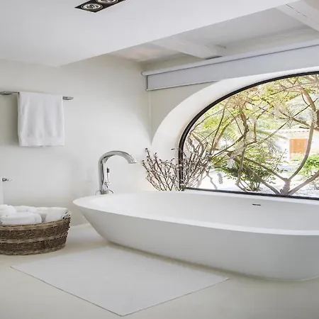 Villa Impressive With Views Sant Carles de Peralta