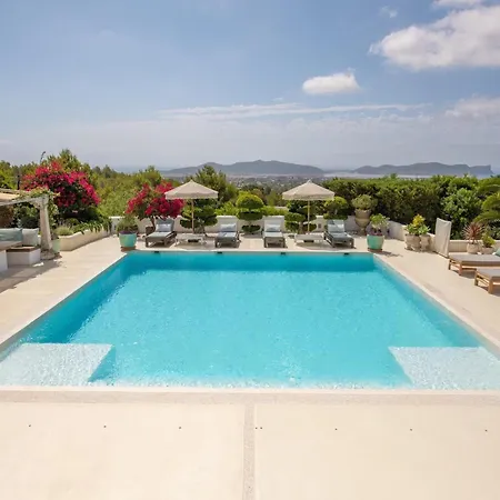 Villa Impressive With Views Sant Carles de Peralta